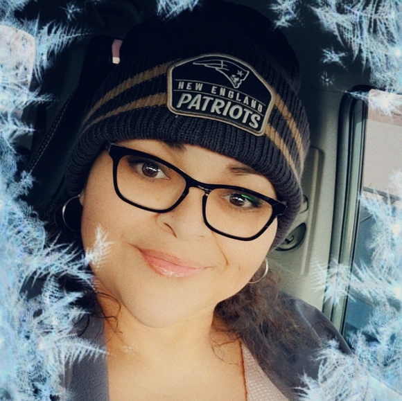 Meet your Posher, Ana - Picture 1 of 1